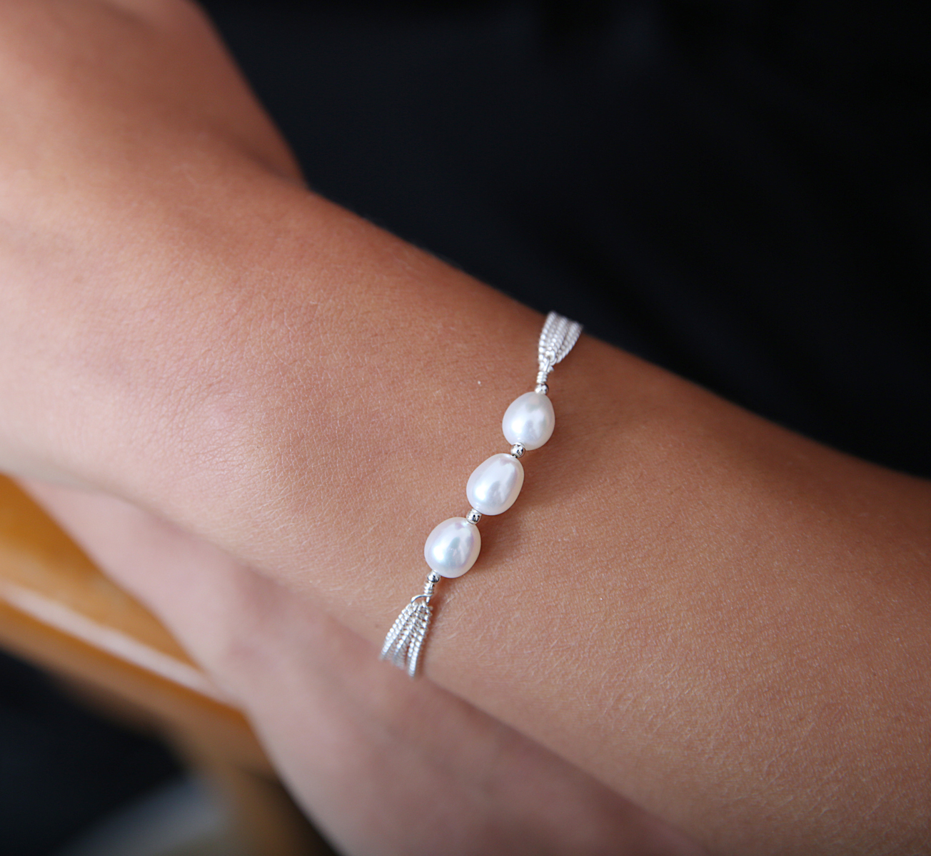 Pearl Bracelet with Stars